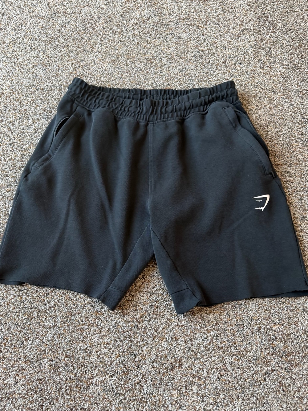 Gymshark Men's Medium Black Raw Hem Training Shorts Zip Pockets Old Logo